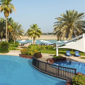 Free Flowing Beverages & 4-Course Set Menu Abu Dhabi