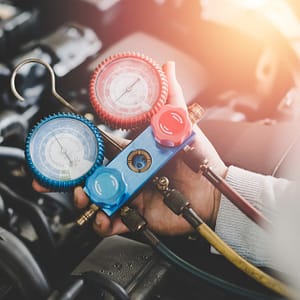 Full A/C Service At Al Meeraj Auto Workshop Dubai