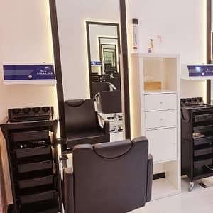 Revamp Your Look With A Luxurious Haircut Experience! Dubai