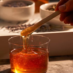 Waxing Services At Mirrors Beauty Lounge Dubai