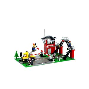 Lego World City: Train Level Crossing – Lego Lego World City: Train Level Crossing Lego Building Sets