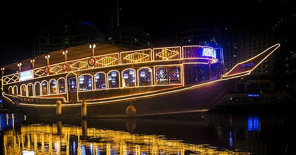 Dhow Cruise Dinner With Safari Dubai