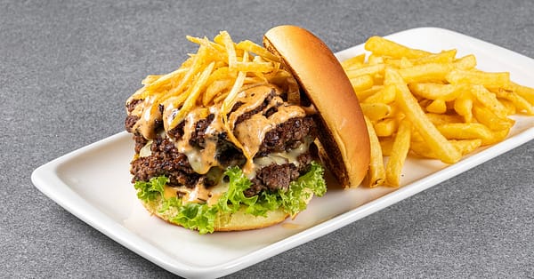 Gourmet Lunch/Dinner Menu With Beverages At Gourmet City Walk Dubai