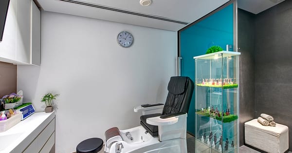 Pamper Your Nails: Manicure And Pedicure Sharjah & N. Emirates